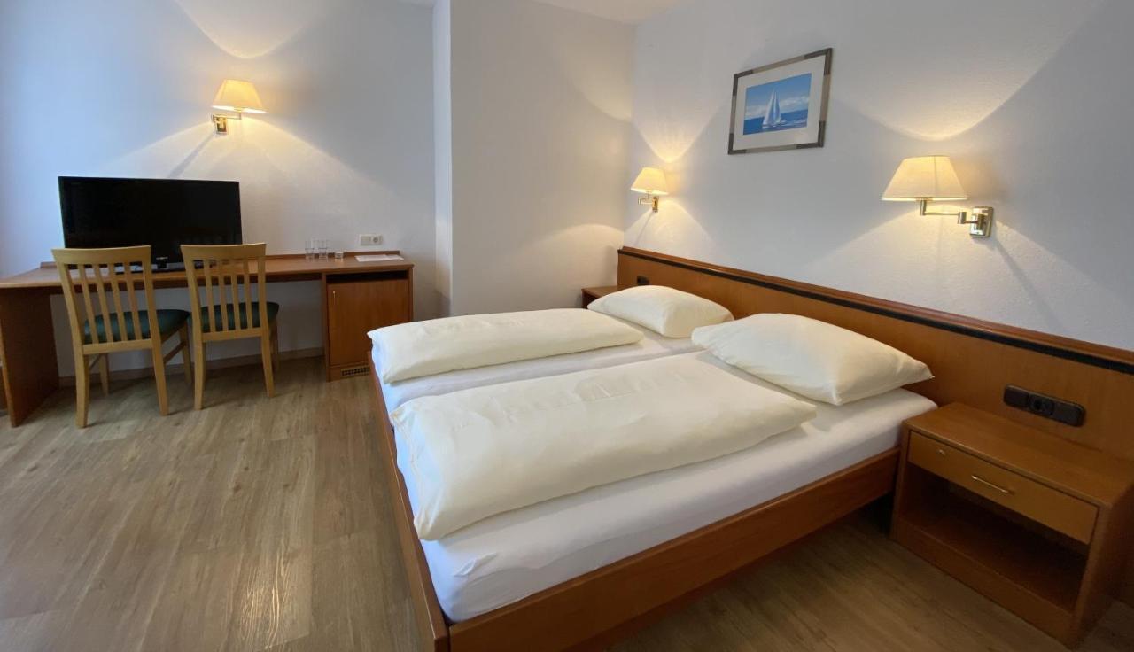 Hotel-Restaurant Faustschloessl Feldkirchen an der Donau Zewnętrze zdjęcie