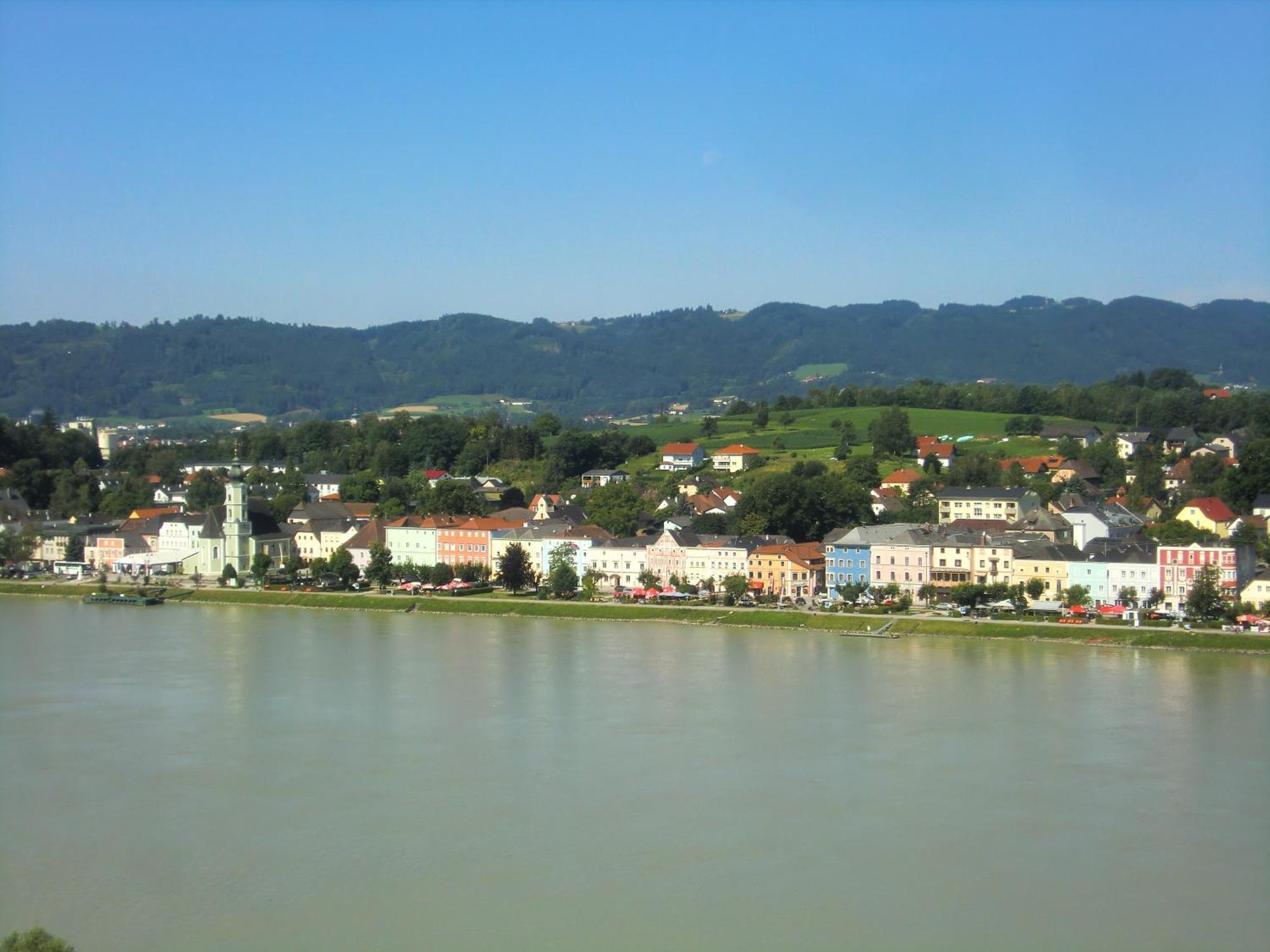 Hotel-Restaurant Faustschloessl Feldkirchen an der Donau Zewnętrze zdjęcie
