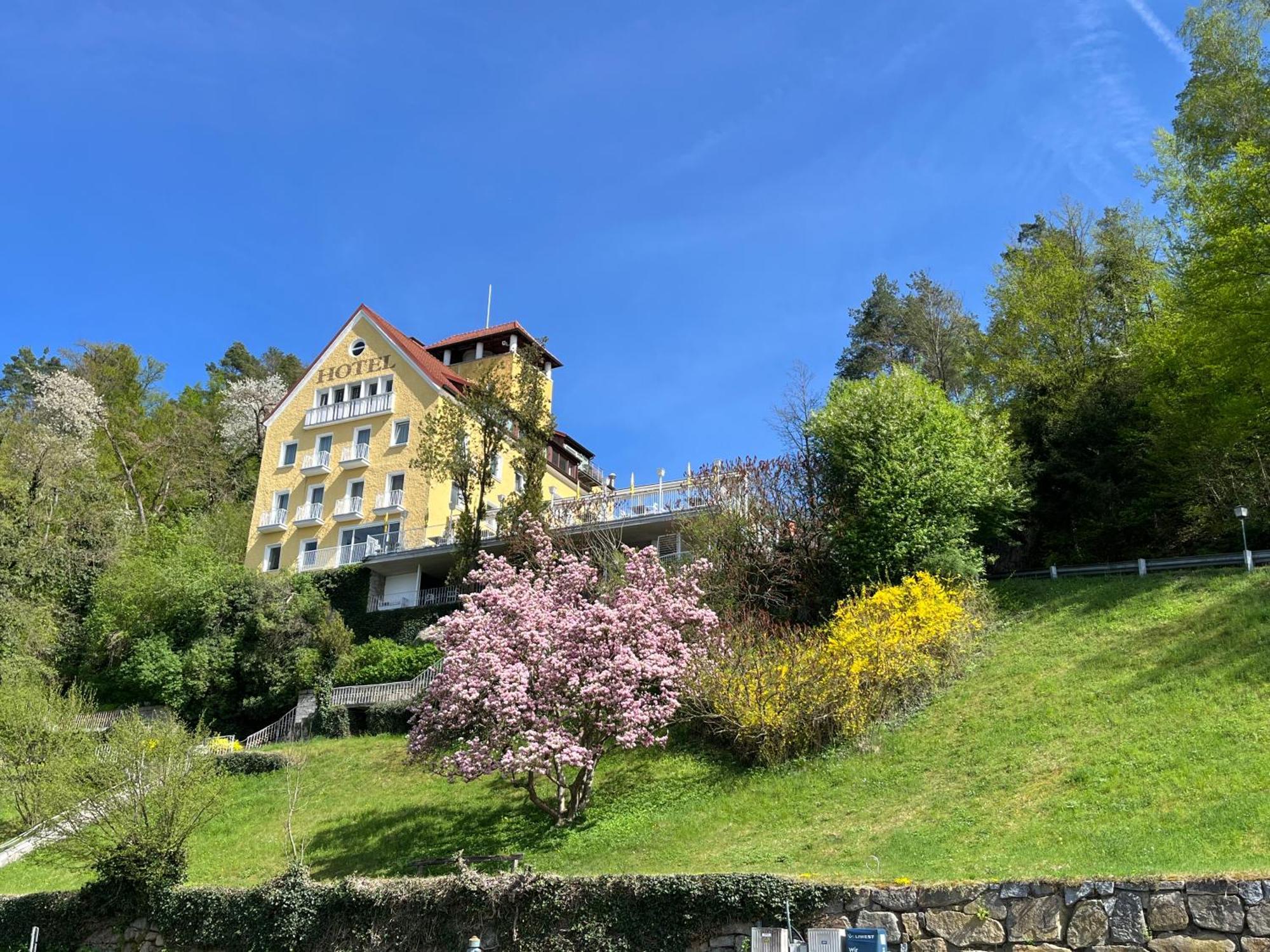 Hotel-Restaurant Faustschloessl Feldkirchen an der Donau Zewnętrze zdjęcie