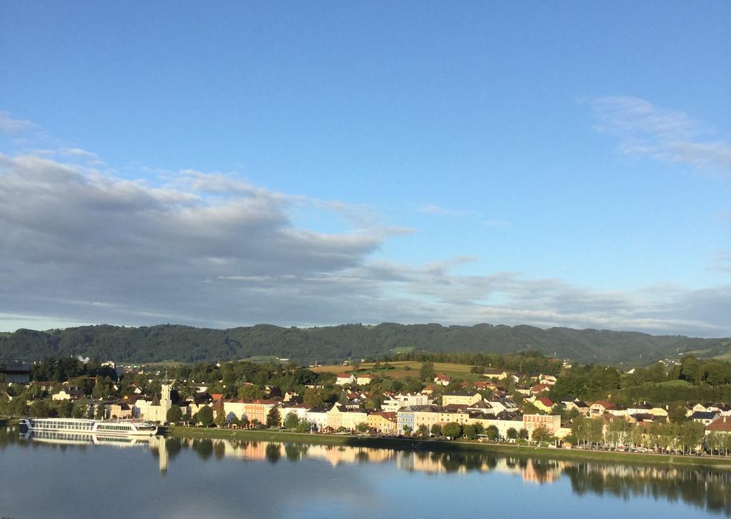 Hotel-Restaurant Faustschloessl Feldkirchen an der Donau Zewnętrze zdjęcie