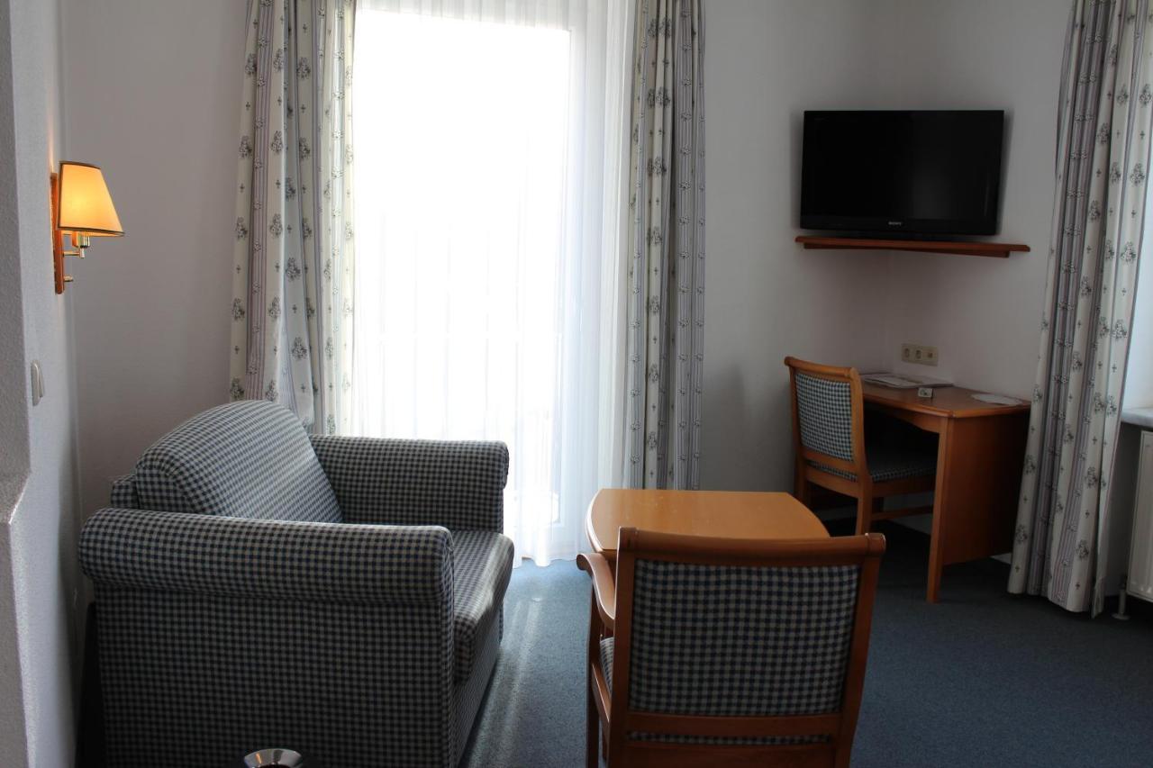 Hotel-Restaurant Faustschloessl Feldkirchen an der Donau Zewnętrze zdjęcie